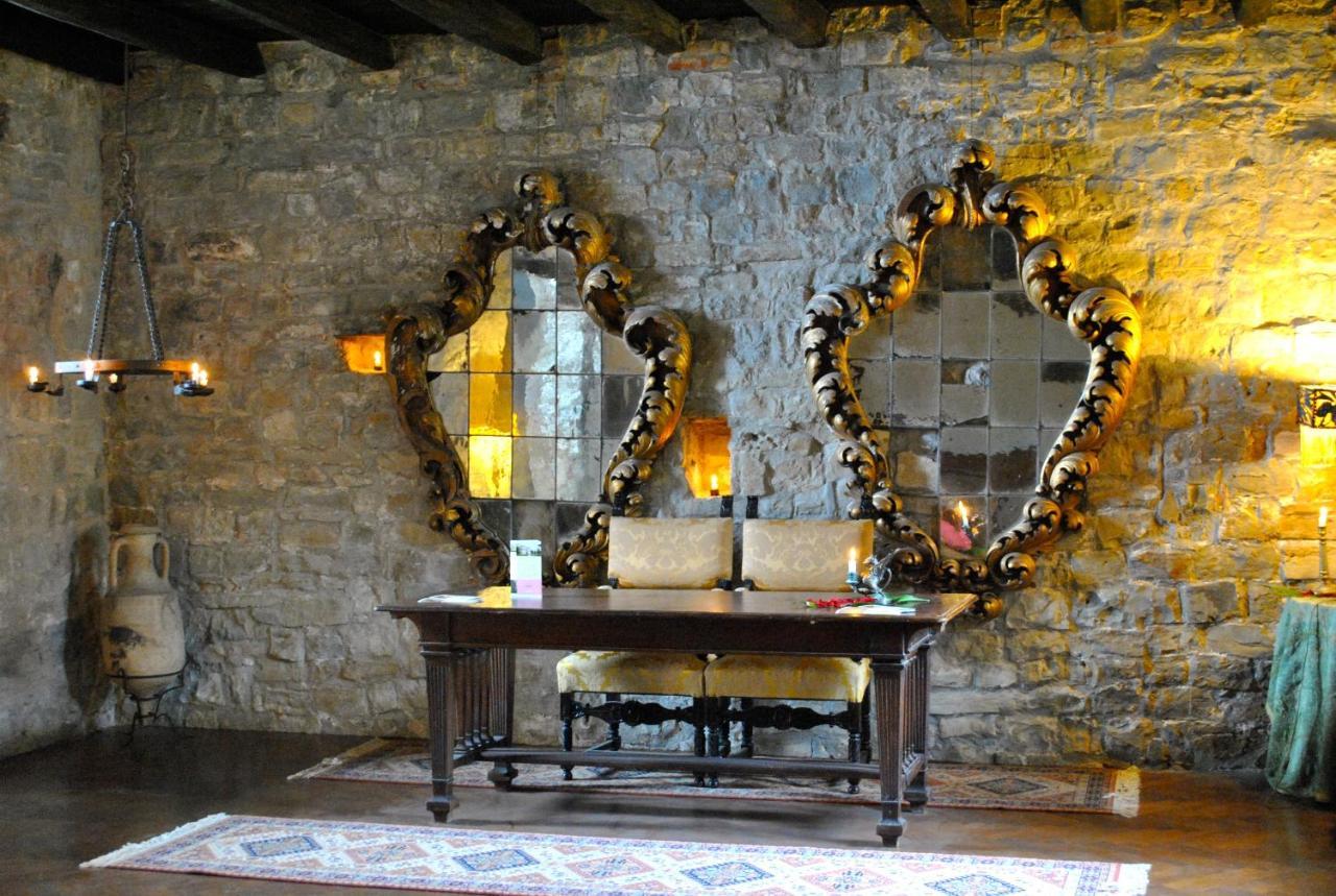 مبيت وإفطار Castello Di Múggia المظهر الخارجي الصورة
