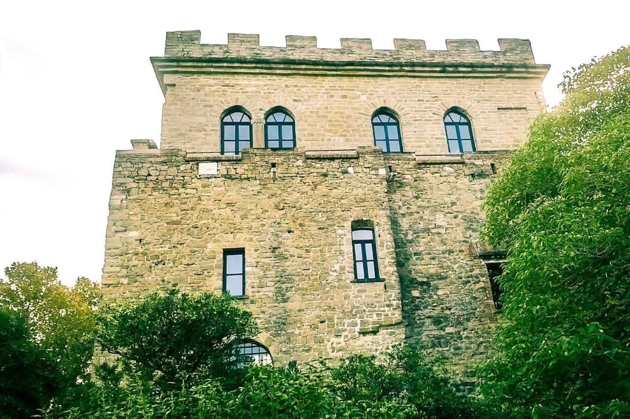 مبيت وإفطار Castello Di Múggia المظهر الخارجي الصورة